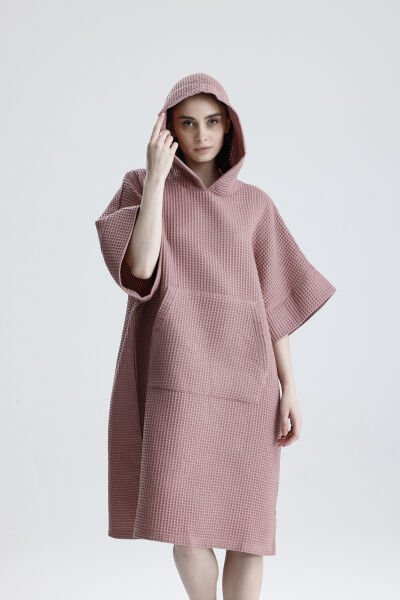 GİYİLEBİLİR PUDRA KISA WAFFLE BORNOZ