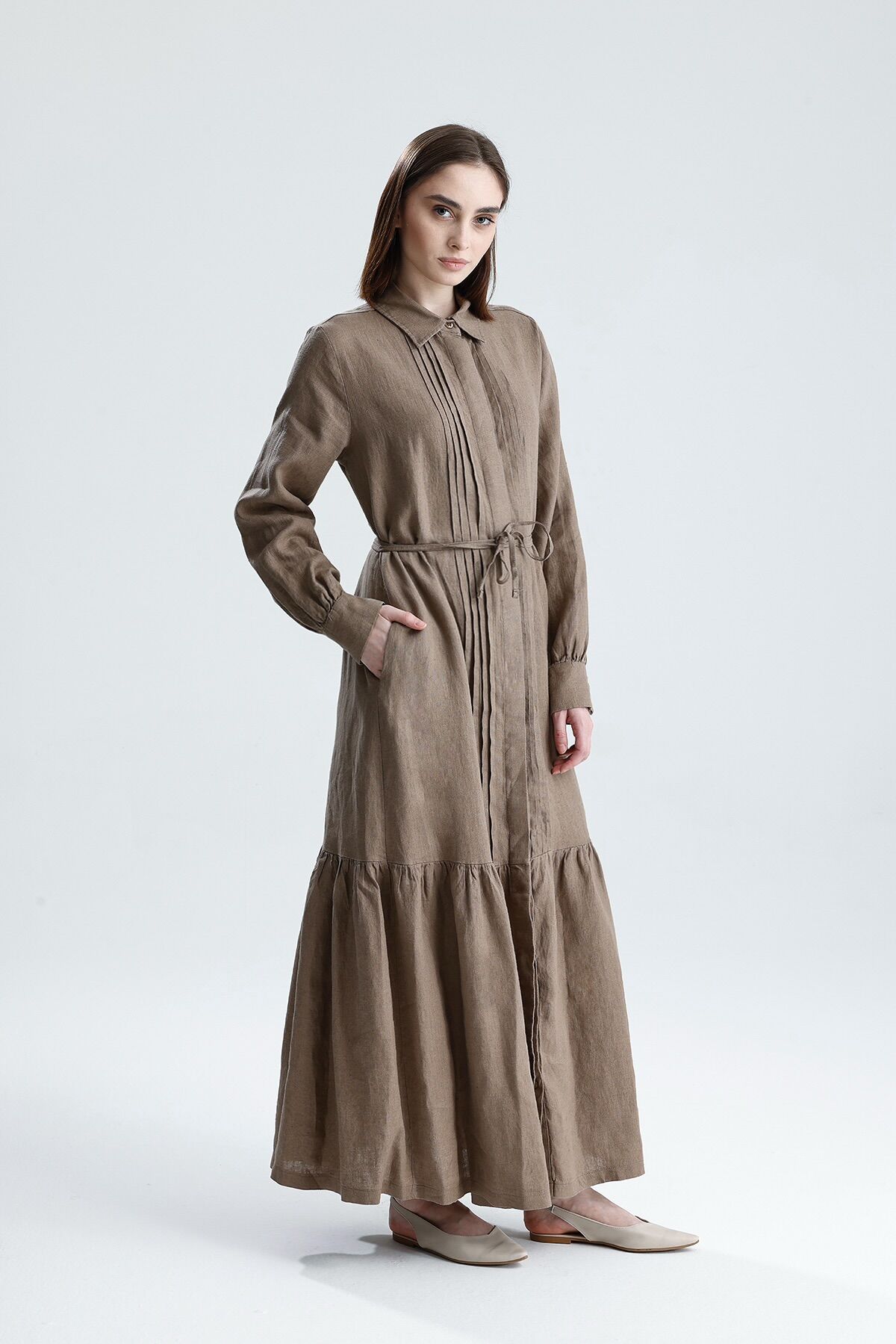 KETEN NERVÜRLÜ KOYU BEJ ELBİSE