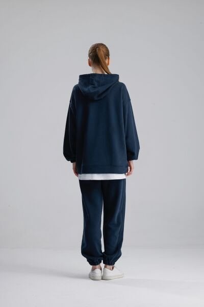 KAPÜŞONLU LACİVERT EŞOFMAN TAKIMI