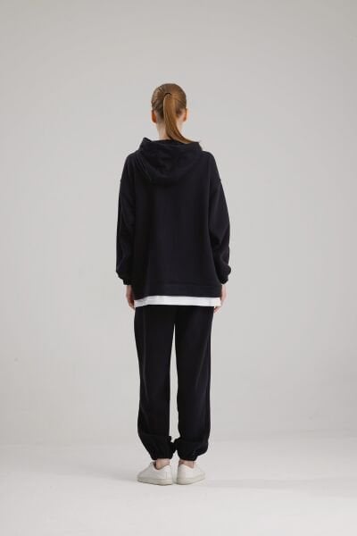 KAPÜŞONLU SİYAH EŞOFMAN TAKIMI