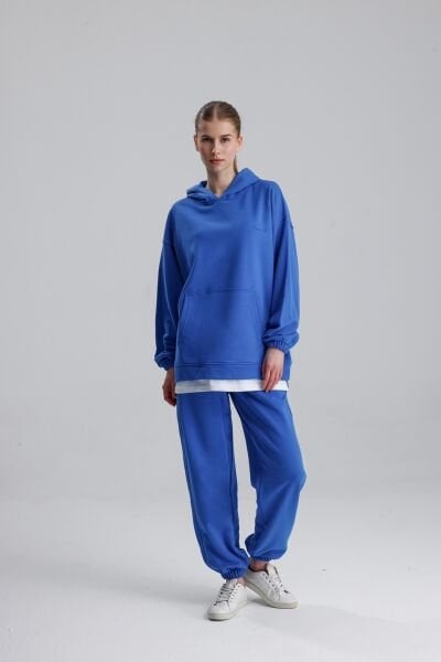 KAPÜŞONLU MAVİ EŞOFMAN TAKIMI