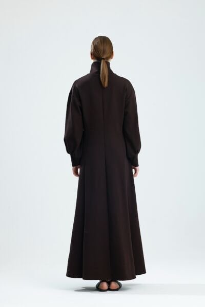 ACI KAHVE BOĞAZLI ELBİSE