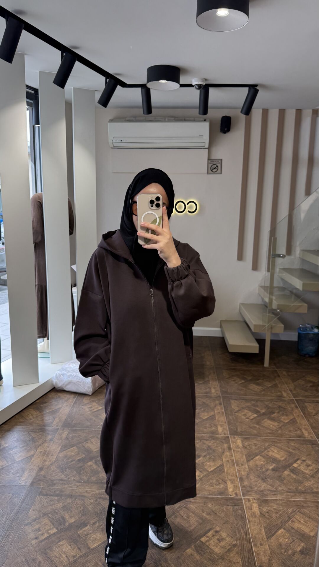 ACI KAHVE UZUN DÖKÜMLÜ KAP