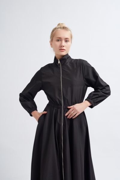 FERMUARLI SİYAH ELBİSE