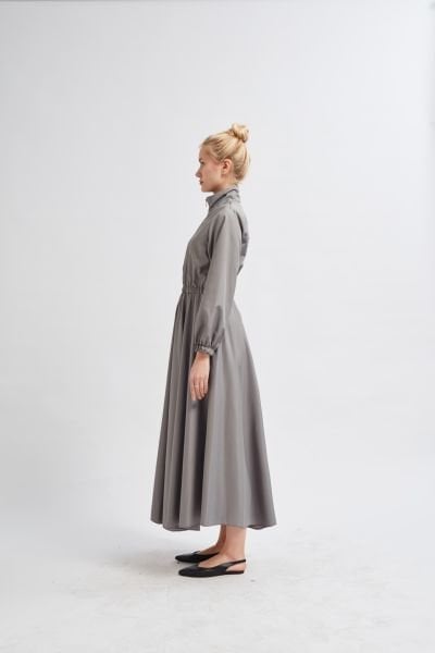 FERMUARLI GRİ ELBİSE