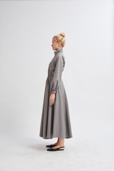 FERMUARLI GRİ ELBİSE