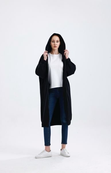 SİYAH UZUN DÖKÜMLÜ KAP