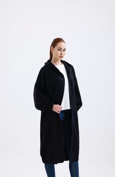 SİYAH UZUN DÖKÜMLÜ KAP