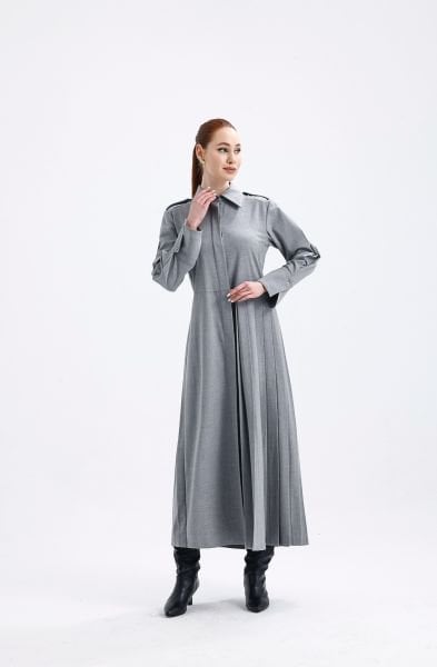 GRİ PİLELİ ELBİSE